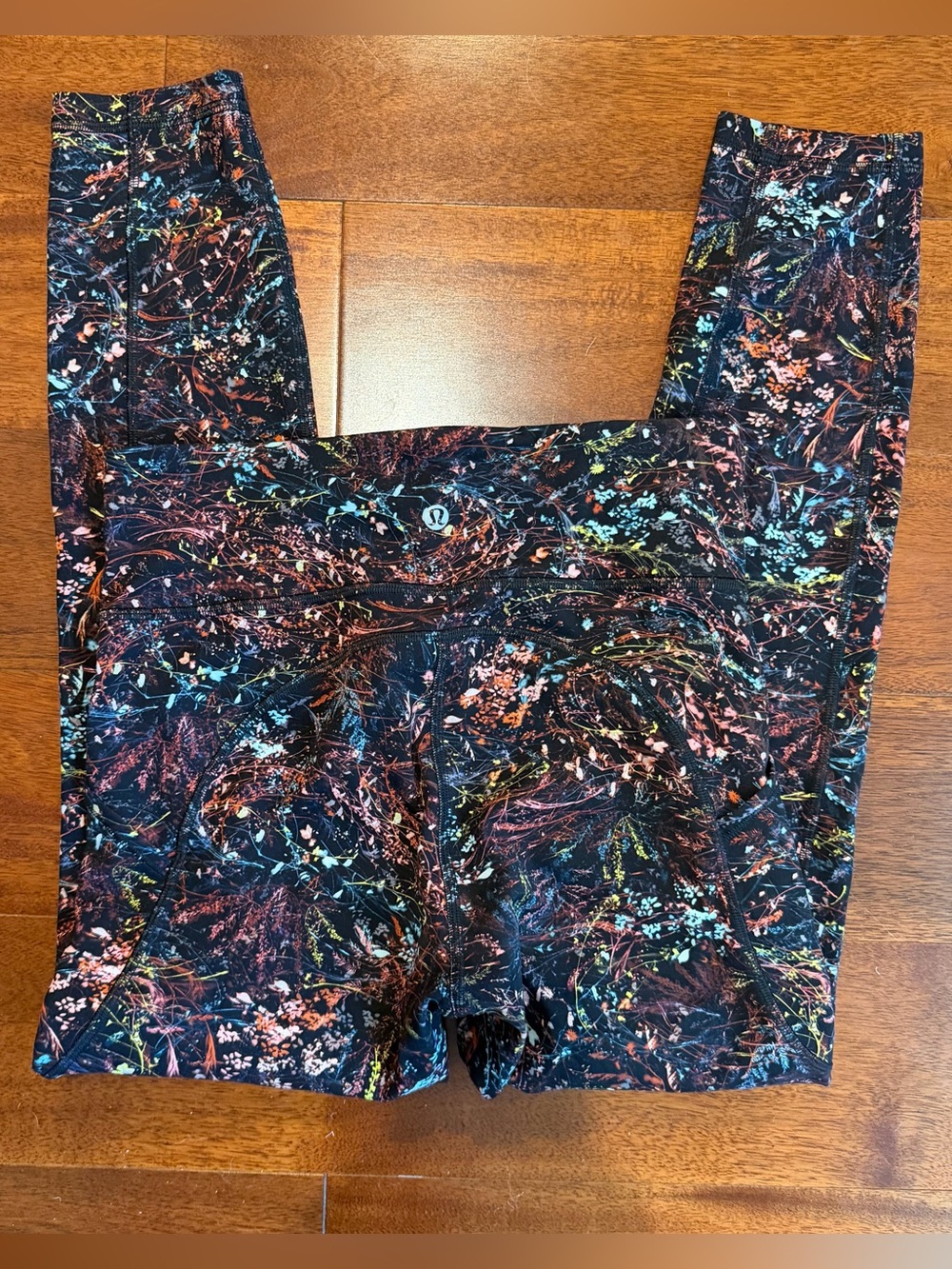 lululemon athletica Black Multicolor Floral Print Leggings